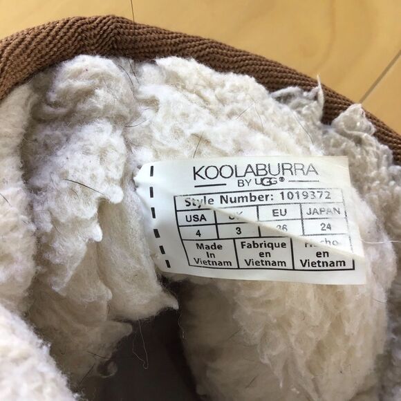 UGG tan suede leather Koolaburra black flat boots sherpa size 4 - Picture 9 of 16